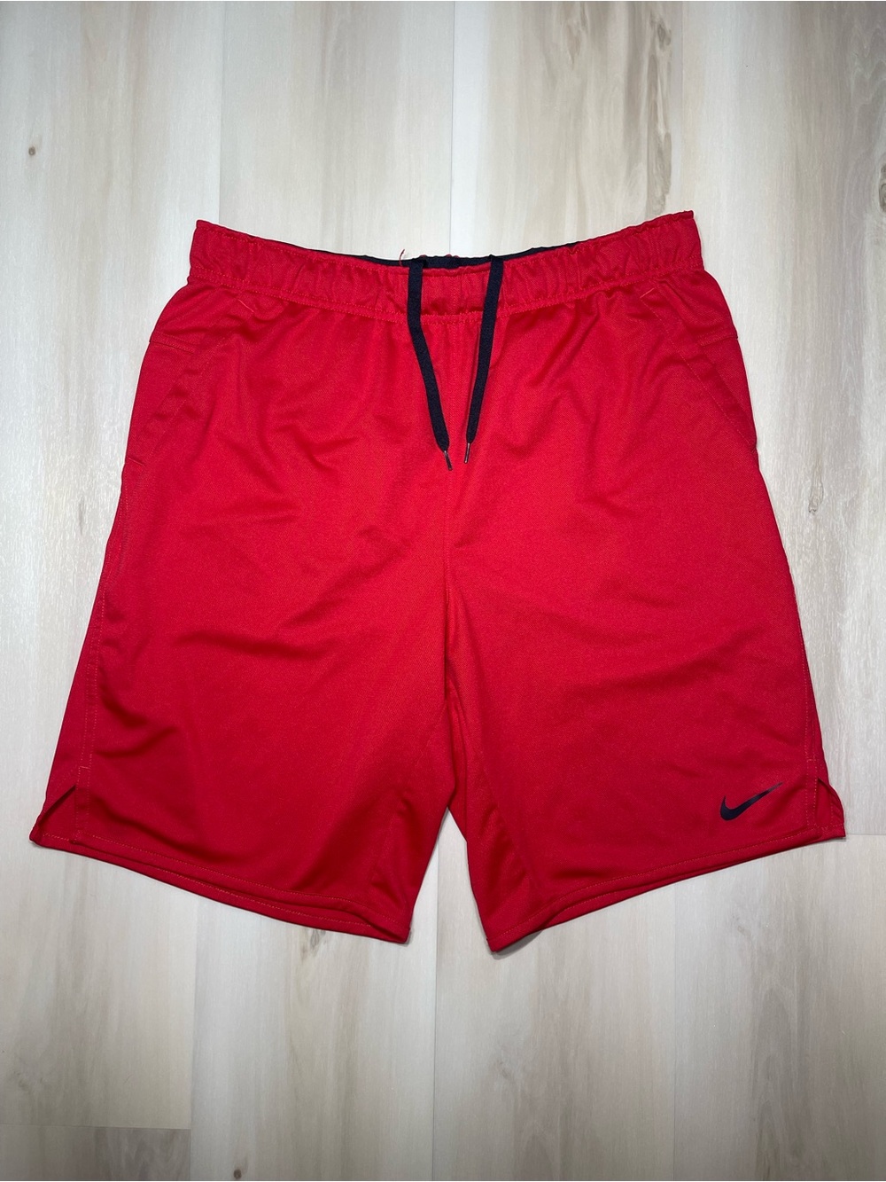 Nike Shorts Men’s Sz Med Dri-Fit Black and Red Athletic Drawstring Running